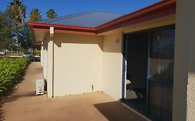 Coro Club Motel